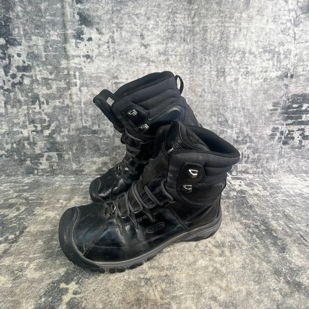 KEEN Men 8.5 Waterproof Work Boots Black Leather Insulated Utility Hiking Rugged